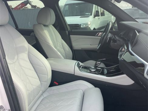 Used 2023 BMW X5 xDrive40i w/ Premium Package image 15