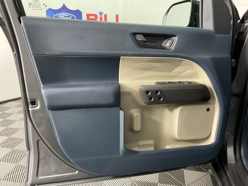 New 2025 Ford Maverick Lariat image 12