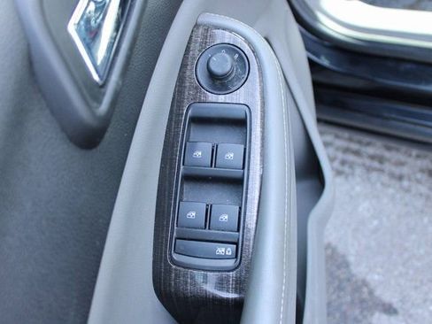 Used 2014 Chevrolet Malibu LT w/ Power Convenience Package image 11