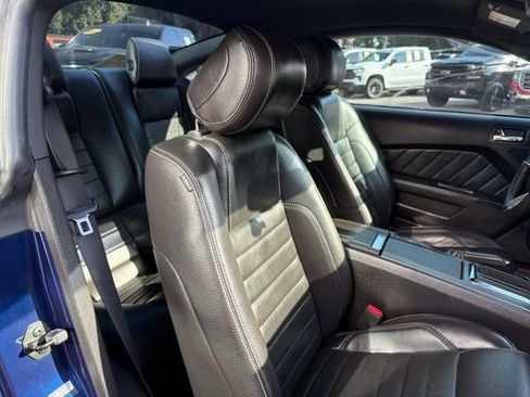 Used 2012 Ford Mustang GT Premium w/ Electronics Pkg RWD image 23