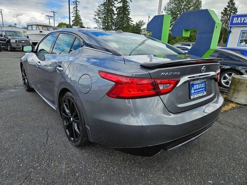 Used 2017 Nissan Maxima SR w/ Midnight Edition FWD image 3