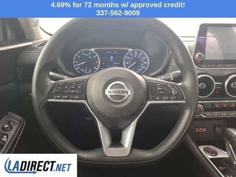 Used 2023 Nissan Sentra SV FWD image 18