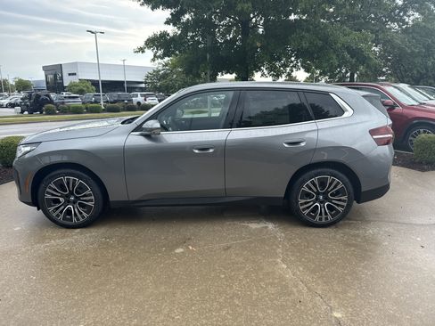 New 2026 BMW X3 xDrive30 w/ Premium Package image 2