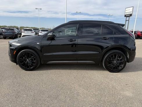 Used 2025 Cadillac XT4 Sport image 5