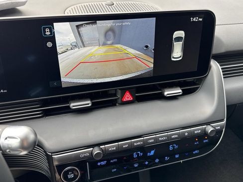 New 2026 Hyundai Ioniq 5 SEL image 9