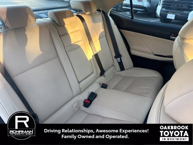 Used 2016 Lexus IS 300 AWD w/ Premium Package image 8