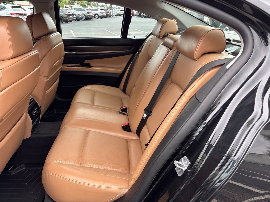 Used 2012 BMW 740i RWD image 26