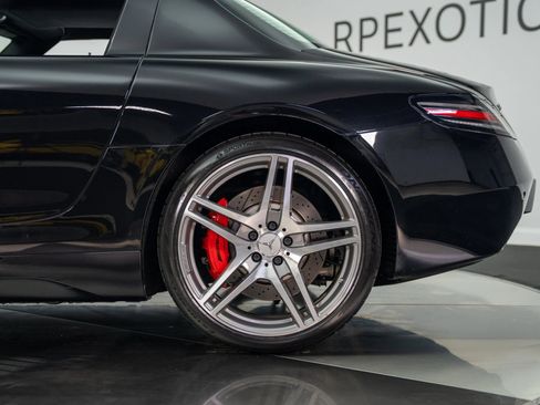 Used 2013 Mercedes-Benz SLS AMG GT Coupe image 19