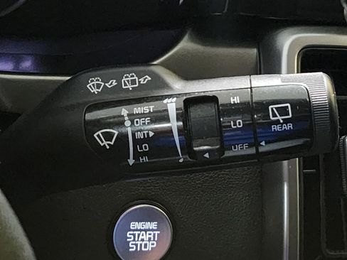 Used 2021 Kia Sorento S w/ Panoramic Sunroof Package AWD/4WD image 17