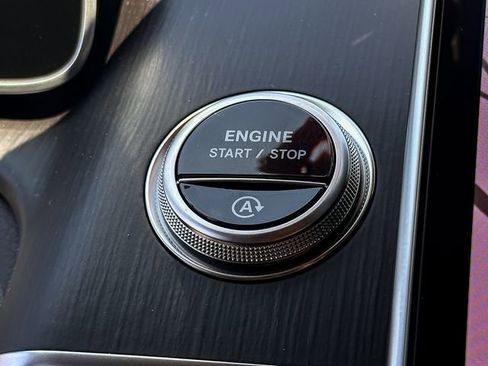 Certified 2025 Mercedes-Benz S 580 4MATIC Sedan image 19