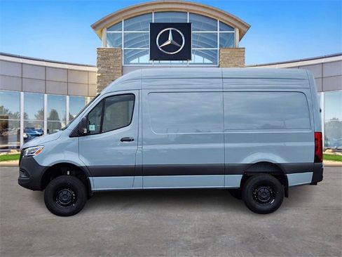 New 2025 Mercedes-Benz Sprinter 2500 image 2