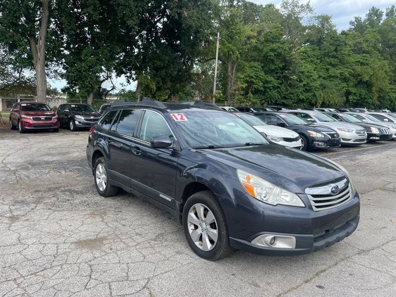 Used 2012 Subaru Outback 2.5i Premium w/ All-Weather Pkg AWD/4WD image 3