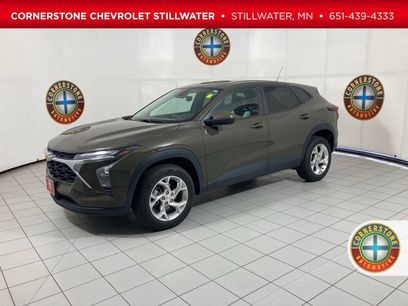 Used 2024 Chevrolet Trax LS w/ LS Convenience Package