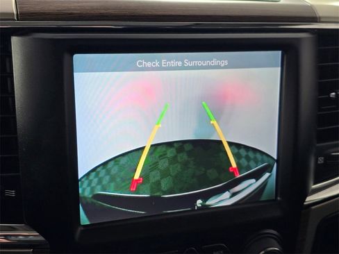 Used 2014 RAM 1500 Laramie image 32