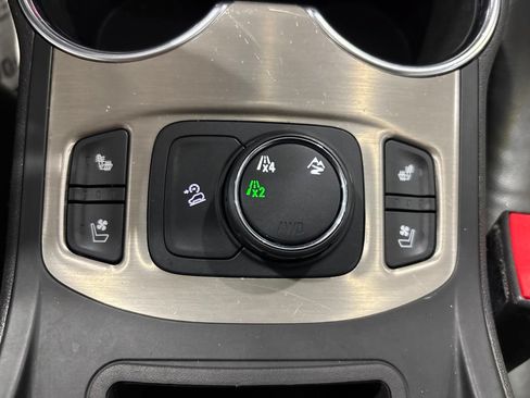 Used 2018 GMC Terrain Denali w/ Comfort Package AWD/4WD image 29