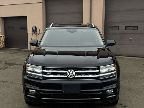 Used 2019 Volkswagen Atlas SEL R-Line image 2