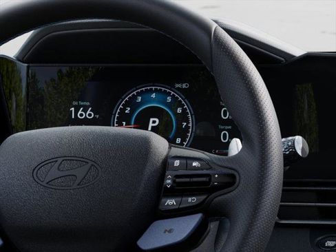 New 2026 Hyundai Elantra N FWD image 14