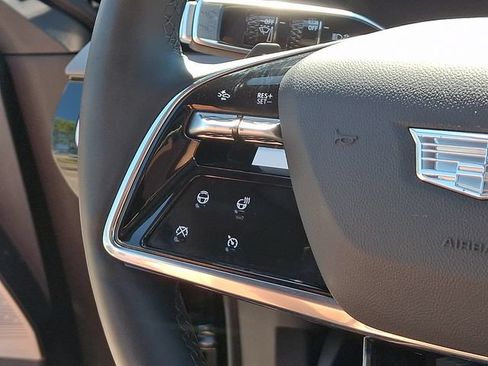 Certified 2025 Cadillac Optiq Sport 2 AWD/4WD image 20