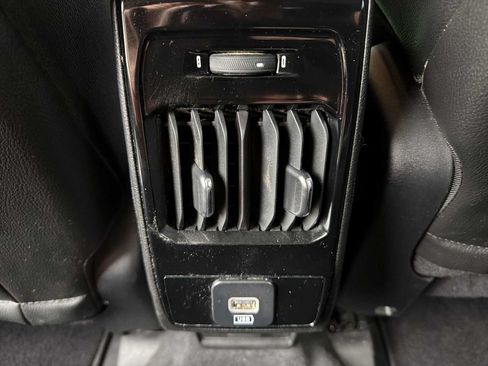 Used 2022 Jeep Compass Limited AWD/4WD image 20