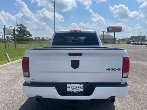 Used 2019 RAM 1500 Express w/ Express Value Package AWD/4WD image 6