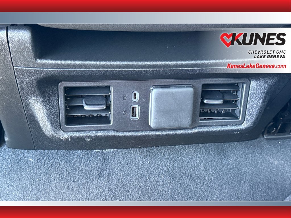 Used 2025 GMC Sierra 1500 SLT AWD/4WD image 35