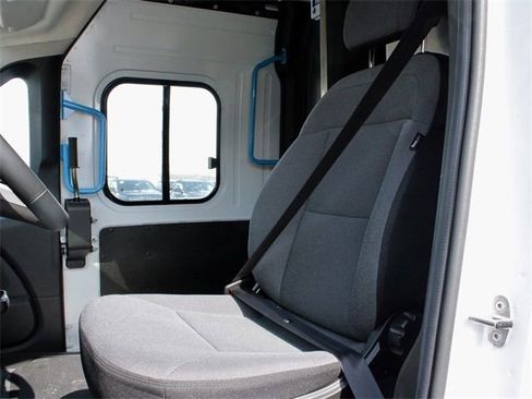 New 2024 RAM ProMaster 3500 w/ Delivery Van Package image 17