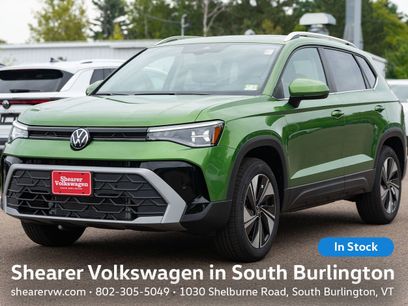 New 2025 Volkswagen Taos SE