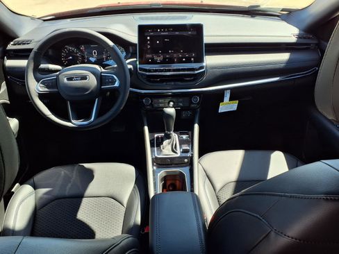 New 2026 Jeep Compass Altitude AWD/4WD image 9