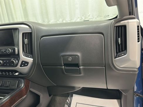 Used 2018 GMC Sierra 1500 SLT AWD/4WD image 24