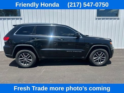 Used 2018 Jeep Grand Cherokee Laredo AWD/4WD image 5