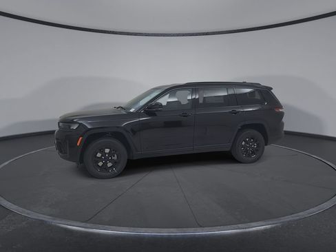 New 2026 Jeep Grand Cherokee L 4WD image 8