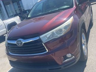 Used 2015 Toyota Highlander Limited Platinum video 1