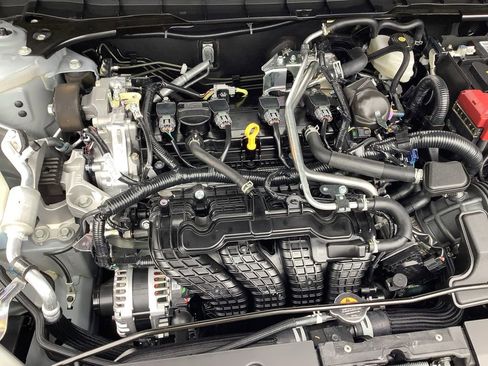 New 2025 Nissan Altima 2.5 SR w/ SR Premium Package image 9