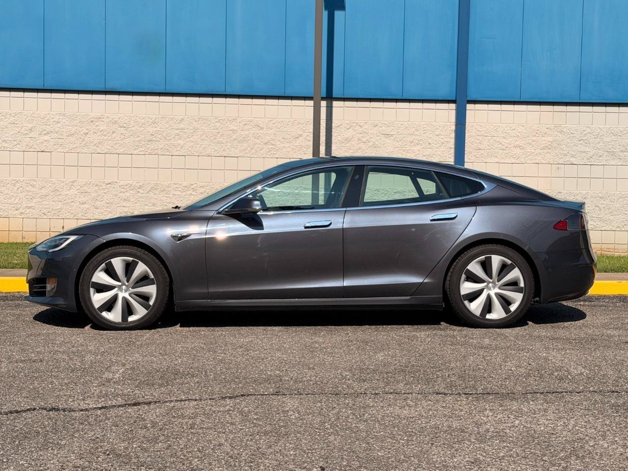 Used 2021 Tesla Model S Long Range Plus AWD/4WD image 8