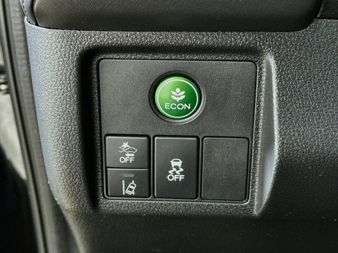 Used 2021 Honda HR-V EX-L image 13