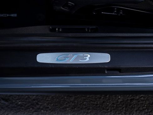 Used 2018 Porsche 911 GT3 image 27