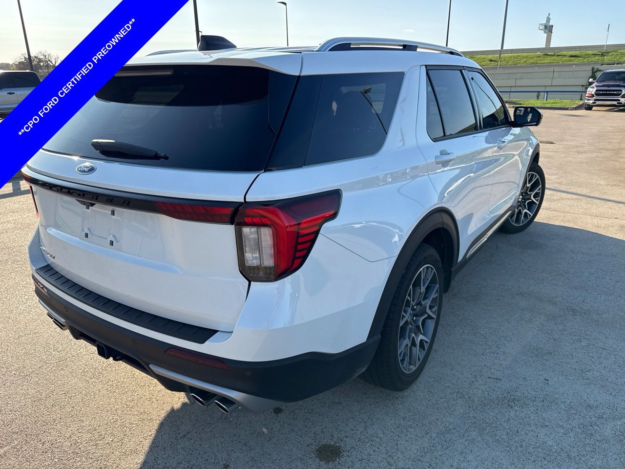 Used 2025 Ford Explorer Platinum w/ Ultimate Package RWD image 11