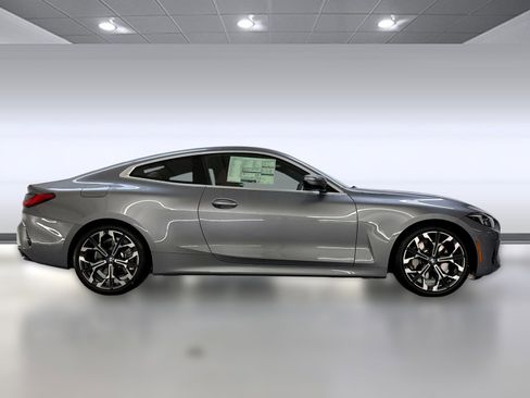 New 2026 BMW 430i Coupe w/ Parking Assistance Package image 7