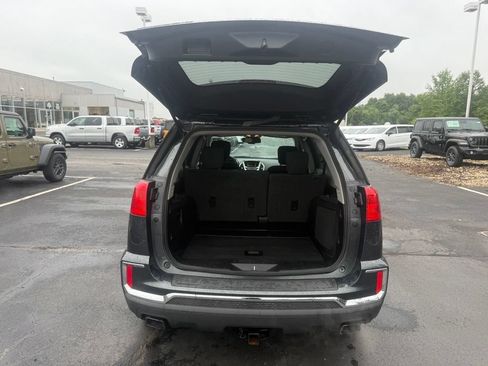 Used 2017 GMC Terrain SLE w/ Convenience Package FWD image 38
