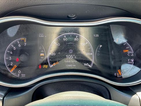 Used 2017 Jeep Grand Cherokee Limited image 25