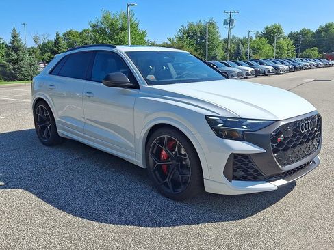 New 2026 Audi RS Q8 performance AWD/4WD image 2