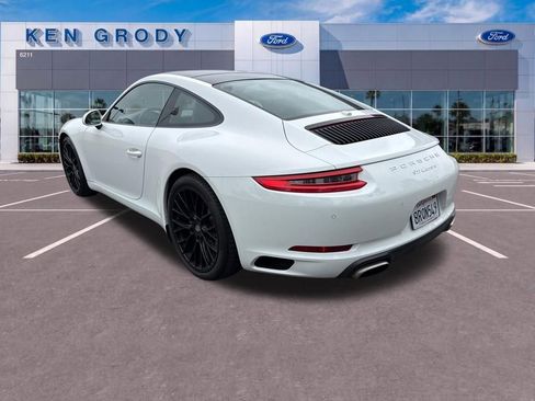 Used 2017 Porsche 911 Carrera RWD image 3