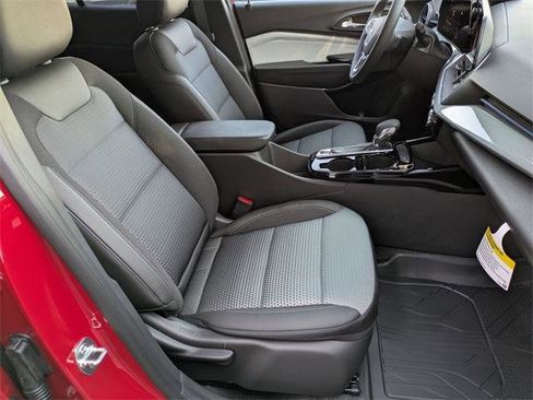 New 2026 Chevrolet Trax LT w/ Driver Confidence Package image 24