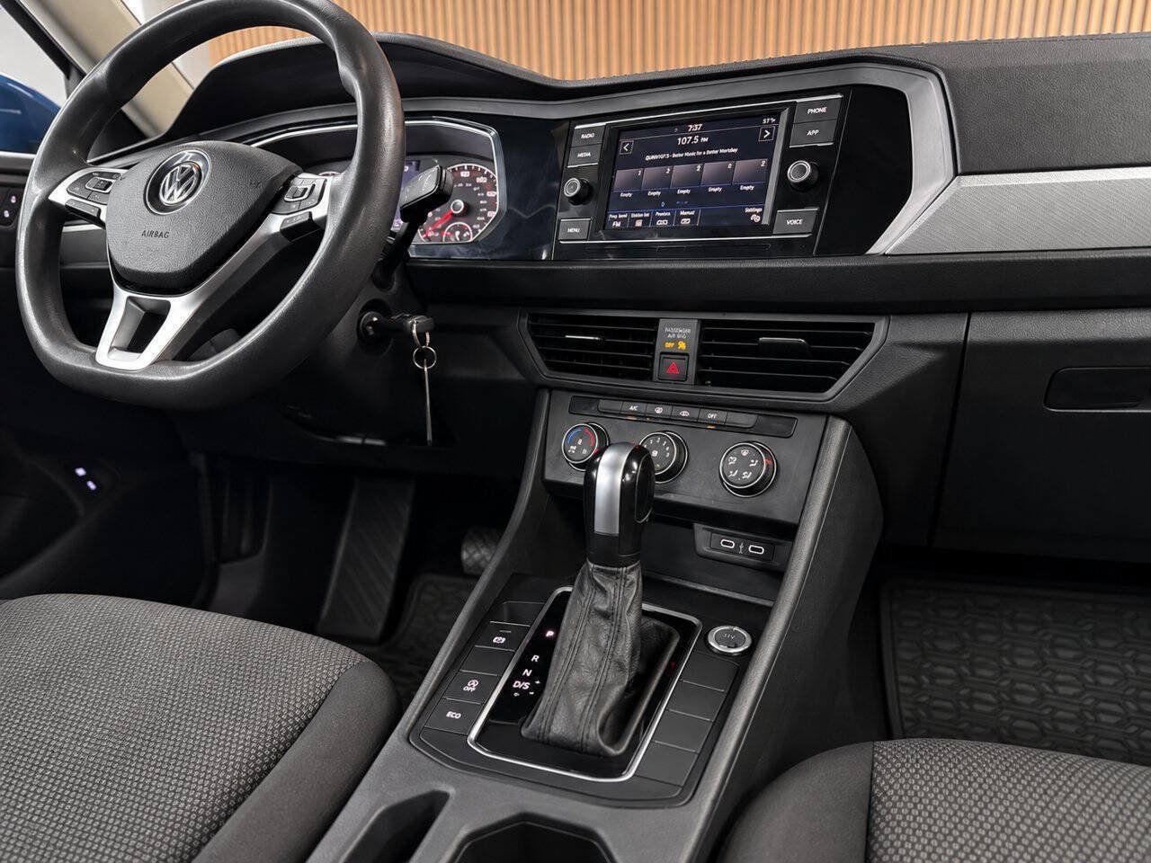 Used 2020 Volkswagen Jetta S w/ Driver Assistance Package FWD image 16