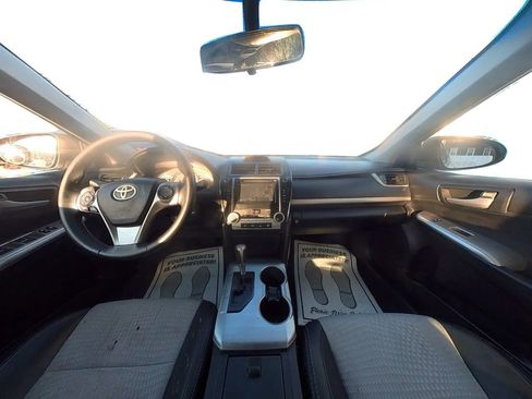 Used 2012 Toyota Camry SE FWD image 23