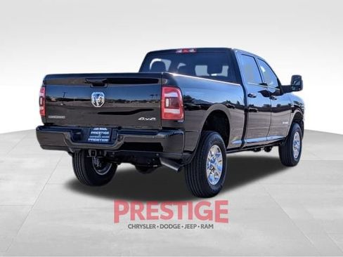 New 2024 RAM 2500 Big Horn w/ Sport Appearance Package AWD/4WD image 4