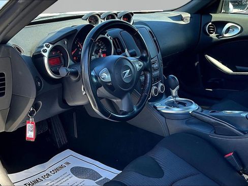 Used 2014 Nissan 370Z Coupe image 15