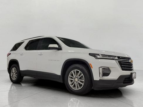 Used 2023 Chevrolet Traverse LT AWD/4WD image 1
