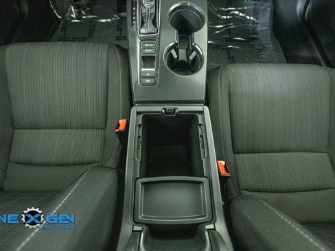 Used 2025 Honda Civic LX image 31