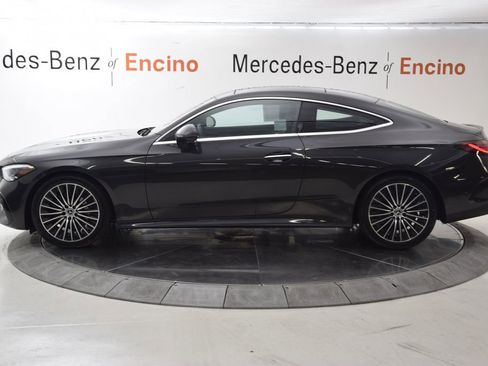 Used 2024 Mercedes-Benz CLE 300 4MATIC Coupe image 3